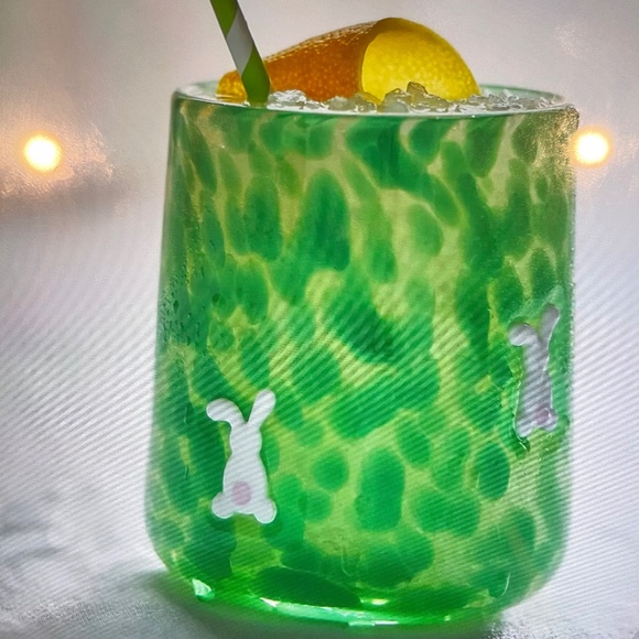 ❤️ ANTHROPOLOGIE BUNNY CONFETTI ICON GLASS NEW - Picture 1 of 7